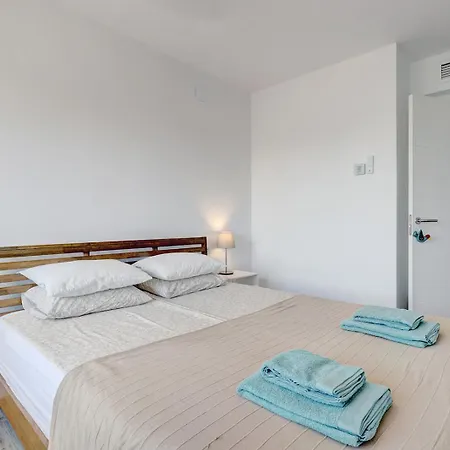 Bright Penthouse With Swimming Pool In Apartment