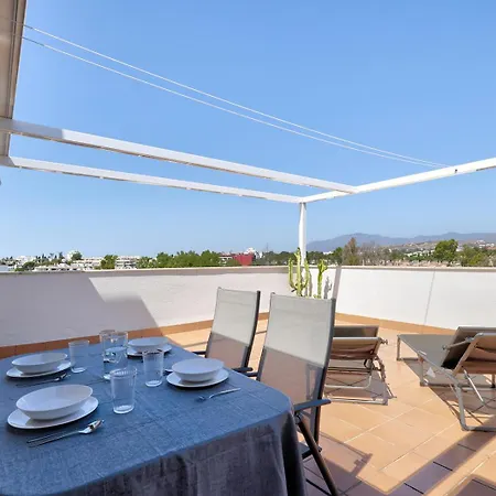 Bright Penthouse With Swimming Pool In